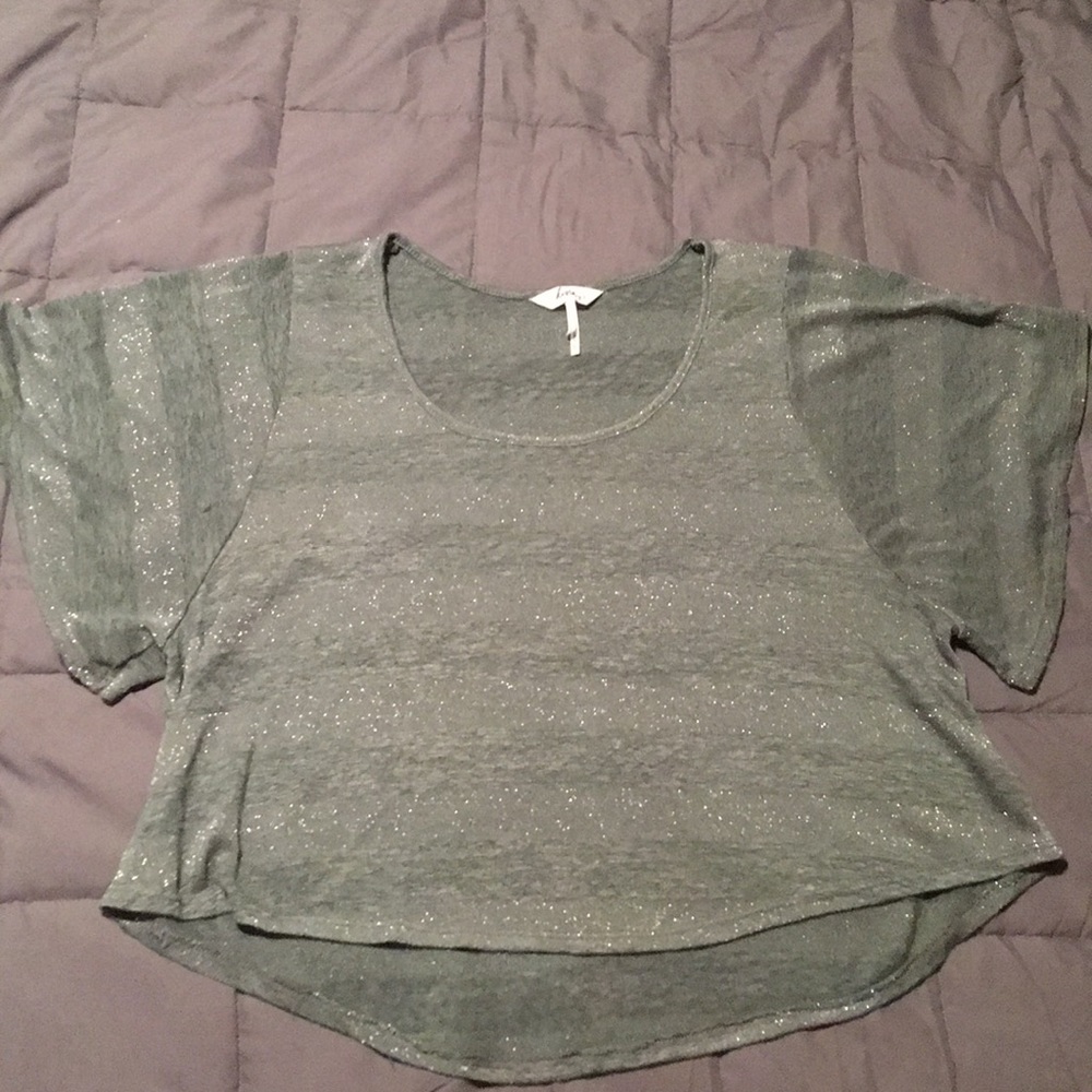 Flowing croptop